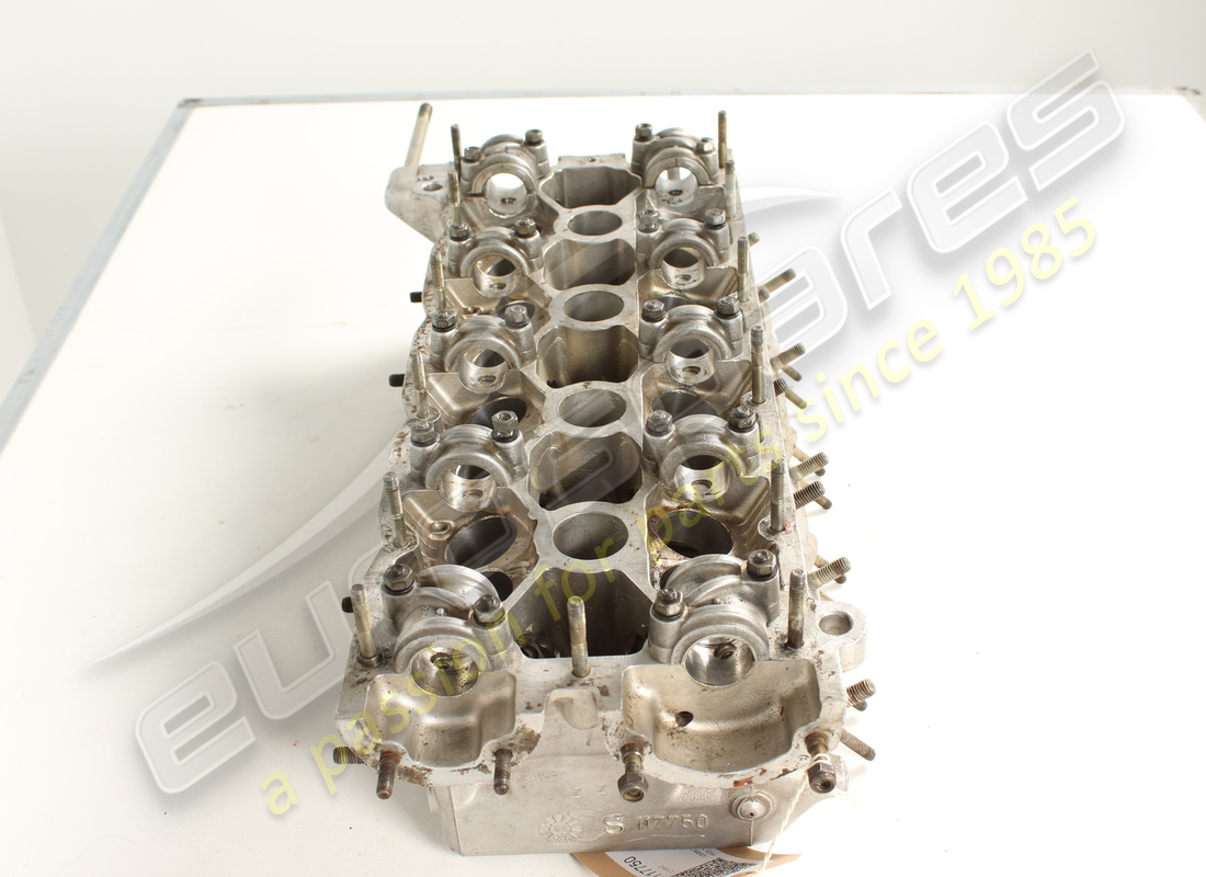 usato ferrari codice articolo testa cilindro sx 117750