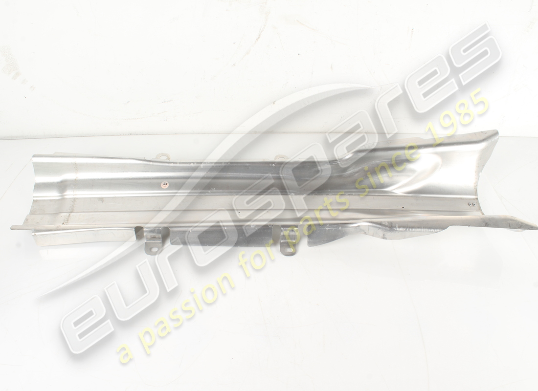 SCUDO TERMICO DELL'ALBERO DI TRASMISSIONE USATO Ferrari . NUMERO PARTE 299593 (1)