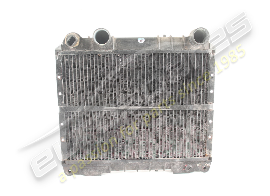 USATO Ferrari RADIATORE ACQUA DX. NUMERO PARTE 137619 (1)