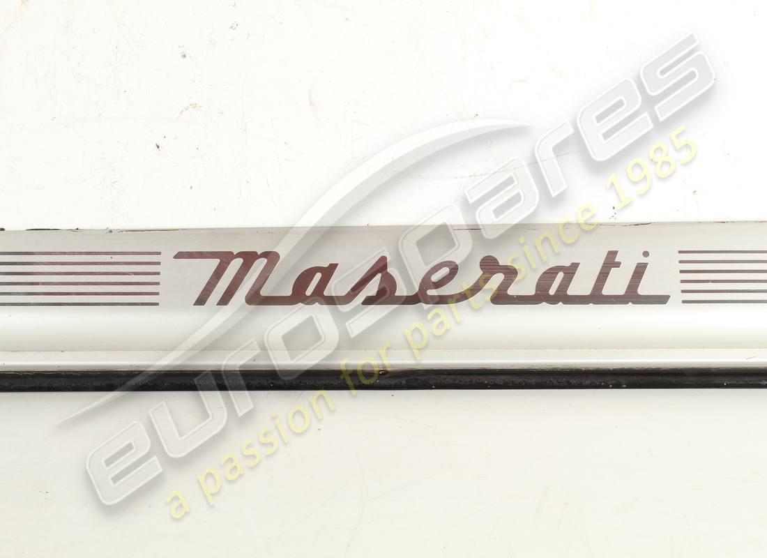 usato maserati modanatura sottoporta sx. numero parte 386100313 (4)