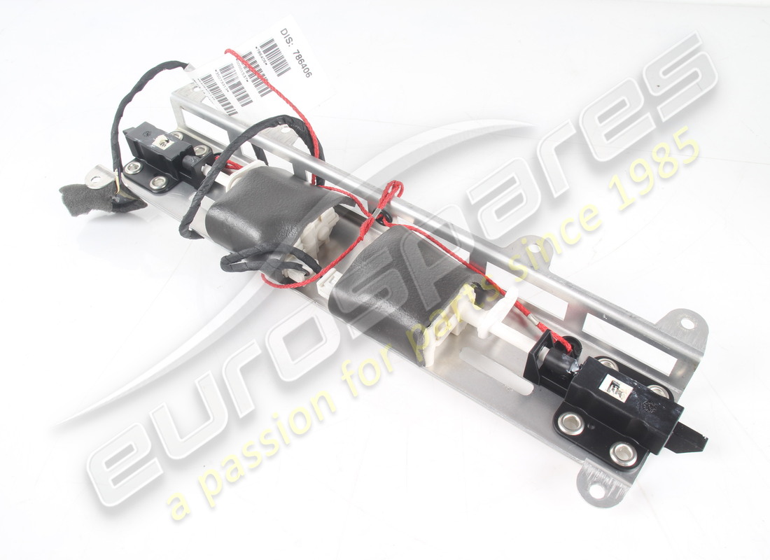 SERRATURA PORTA VANO PORTAOGGETTI USATA Ferrari . NUMERO PARTE 83340200 (1)
