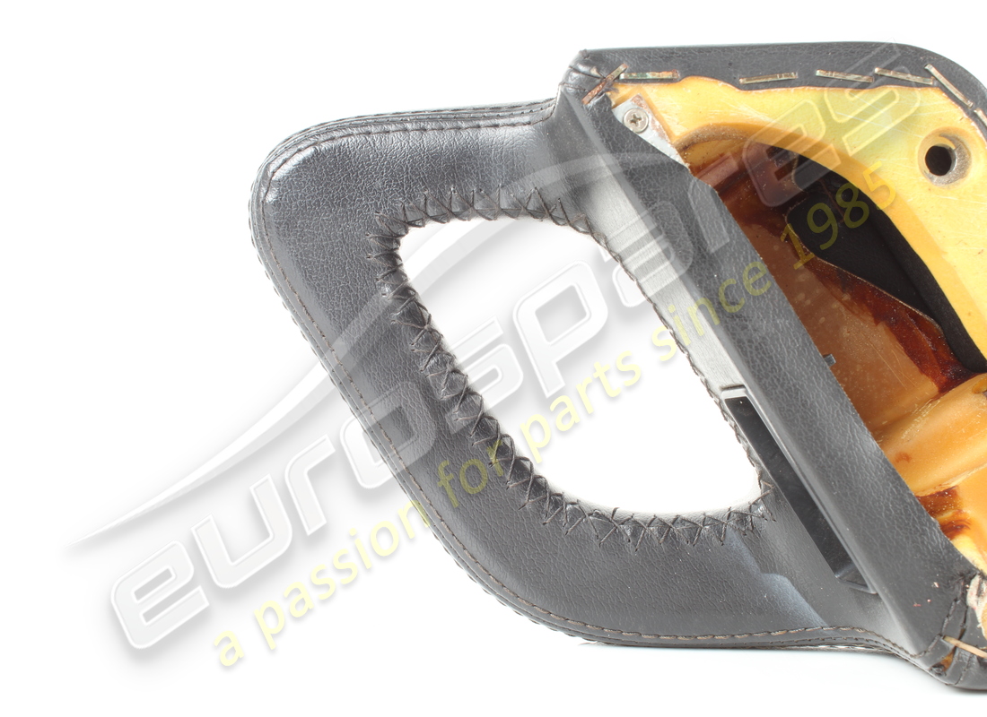 USATO FERRARI MANIGLIA SX NUMERO PARTE DX 62337400 (4) usato ferrari maniglia sx numero parte dx 62337400 (4)