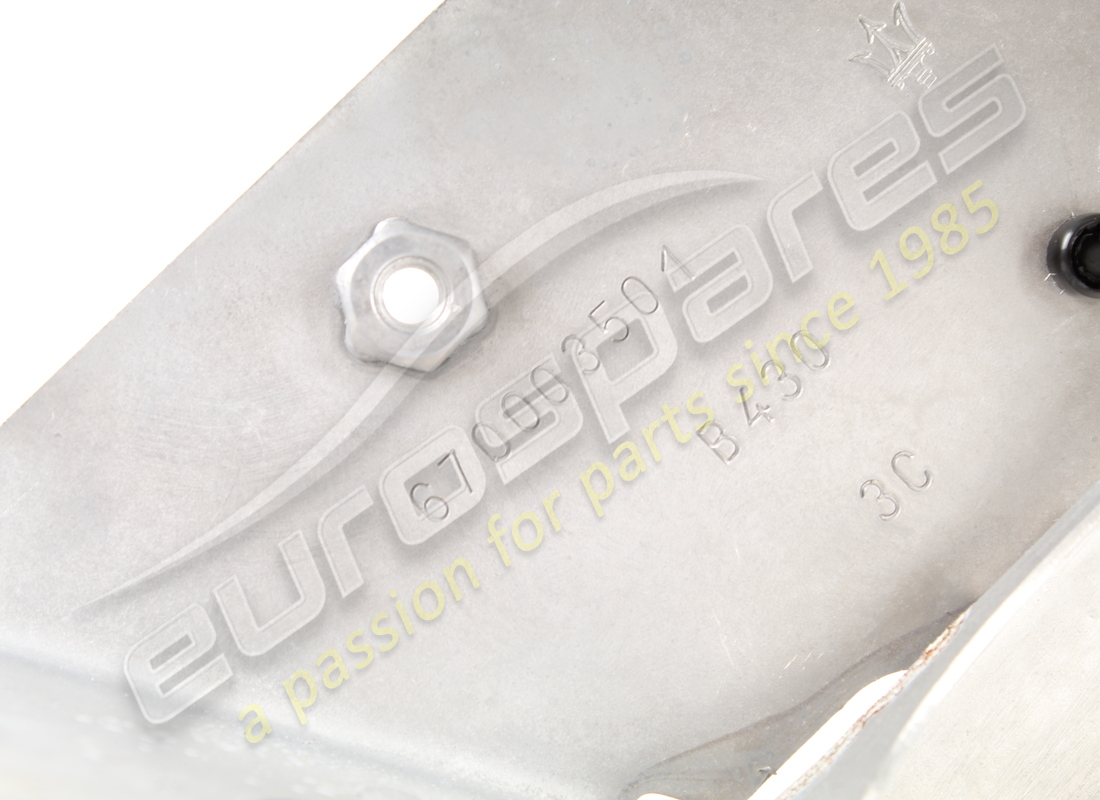 nuovo maserati staffa di fissaggio della pompa dell'aria. numero parte 670003501 (2)