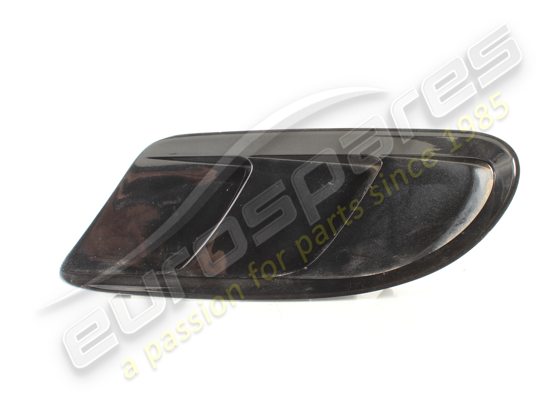 PRESA D'ARIA DESTRO COFANO ANTERIORE DANNEGGIATA Maserati (GREZZA). NUMERO PARTE 980000920 (1)