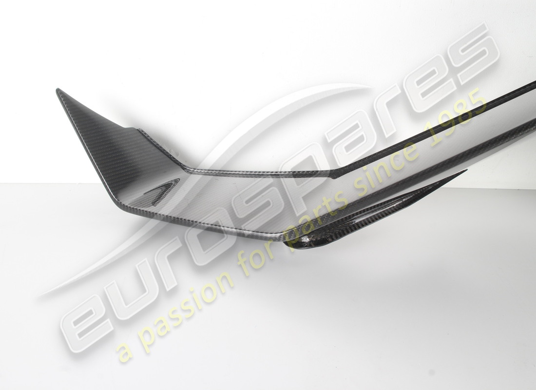 nuovo lamborghini rifinitura angolare. numero parte 470807138 (3)