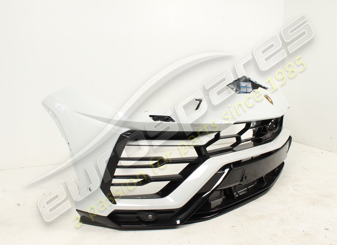 paraurti anteriore eurospares lamborghini urus usato. numero parte eap1425706 (3)