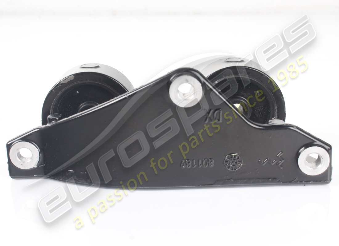 usato ferrari staffa fissaggio precat dx c. numero parte 801190 (3)