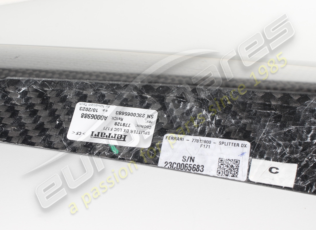 nuovo ferrari splitter destro in carbonio. numero parte 778128 (8)