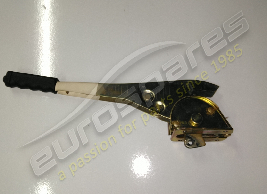 RIVESTIMENTO IN PELLE Ferrari USATO. NUMERO PARTE 62685404 (1)