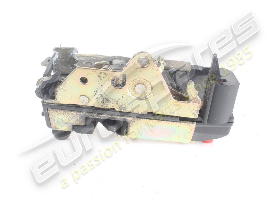 serratura porta posteriore sinistra usata maserati. numero parte 374500245 (2)