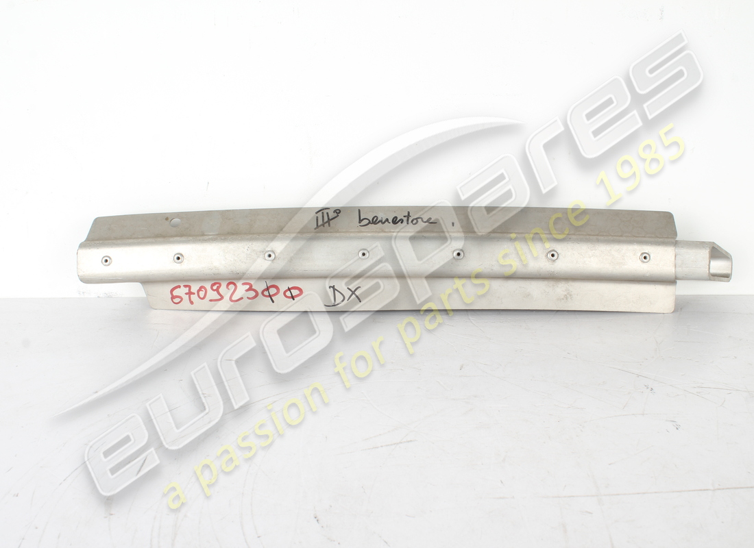 nuovo ferrari pilastro anteriore dx. numero parte 67092311 (1)