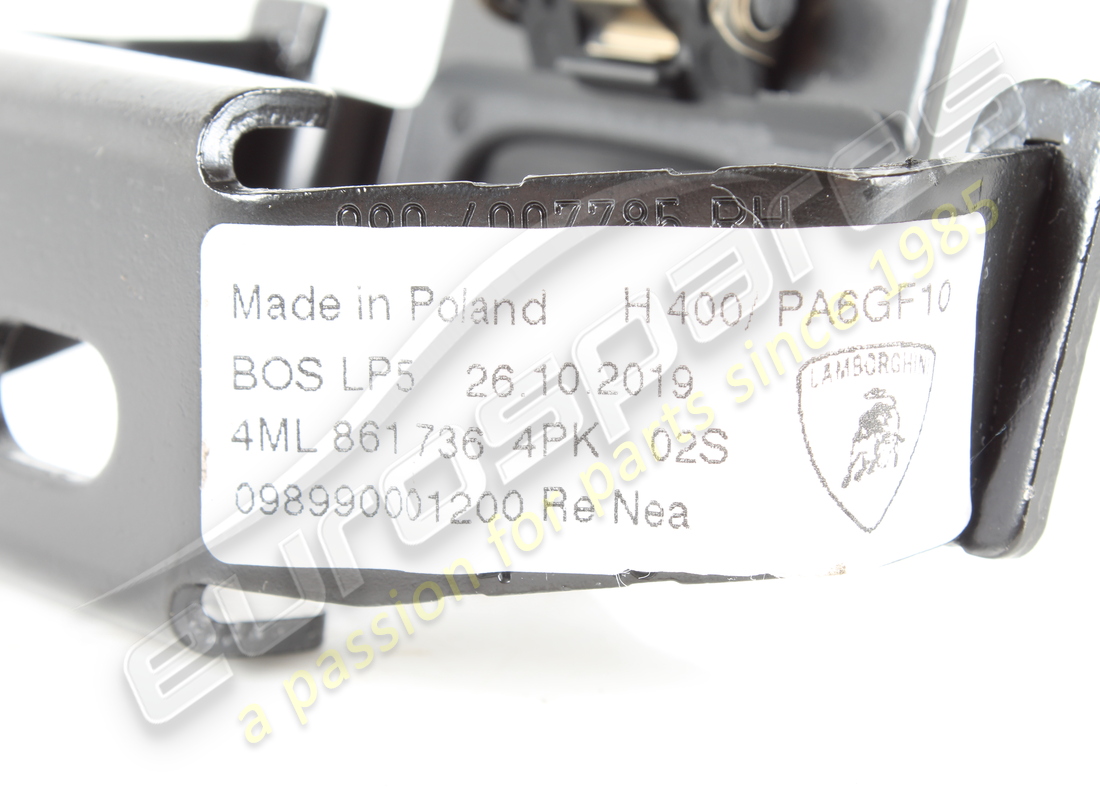 GANCIO OCCHIELLO USATO LAMBORGHINI. NUMERO PARTE 4ML8617364PK (2) gancio occhiello usato lamborghini. numero parte 4ml8617364pk (2)