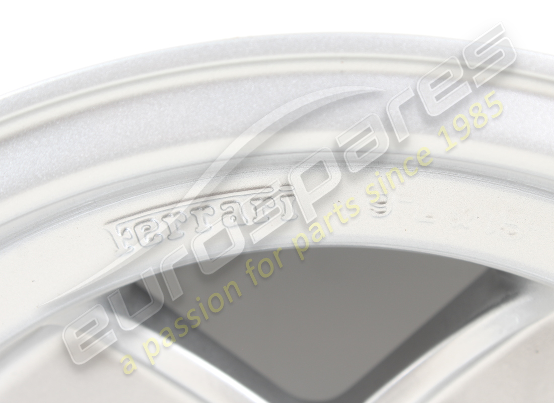 ruota posteriore ferrari ricondizionata 9x15. numero parte 109193 (2)
