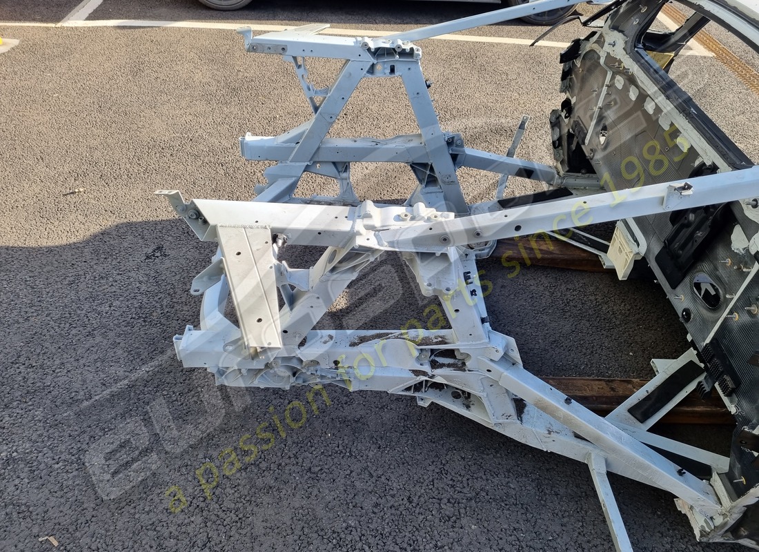 usato lamborghini gruppo estremità posteriore. numero parte 4t8813031k (3)