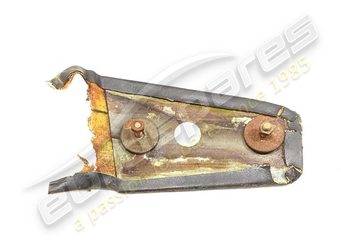 modanatura sx ferrari danneggiata. numero parte 62316700 (2)