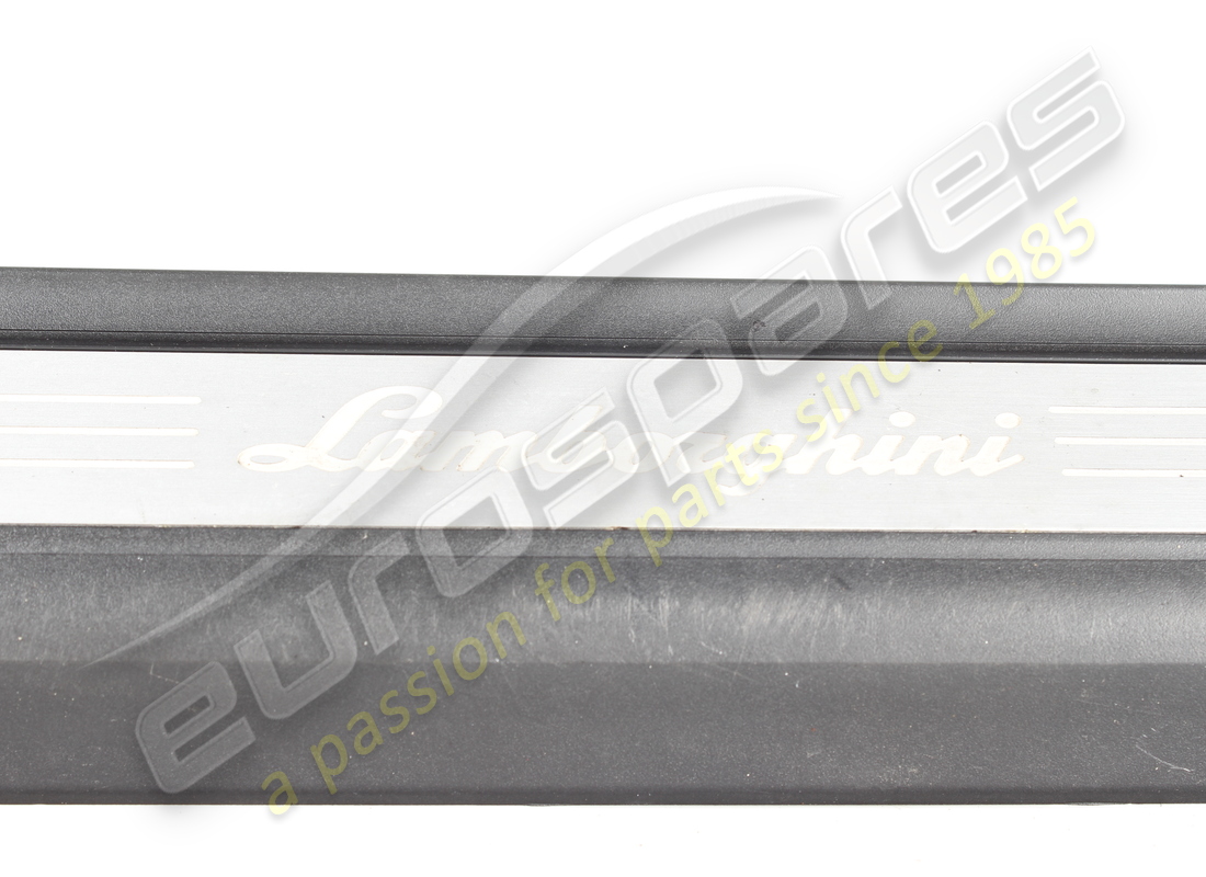 piastra sottoscotto lamborghini usata. numero parte 4ml853373 (2)