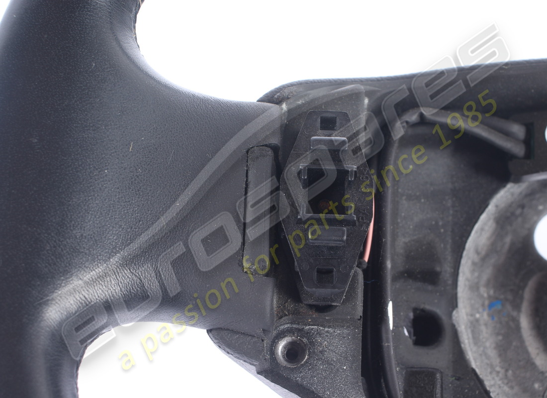 VOLANTE COMPLETO ASTON MARTIN USATO. NUMERO PARTE 4G433600DB (4) volante completo aston martin usato. numero parte 4g433600db (4)