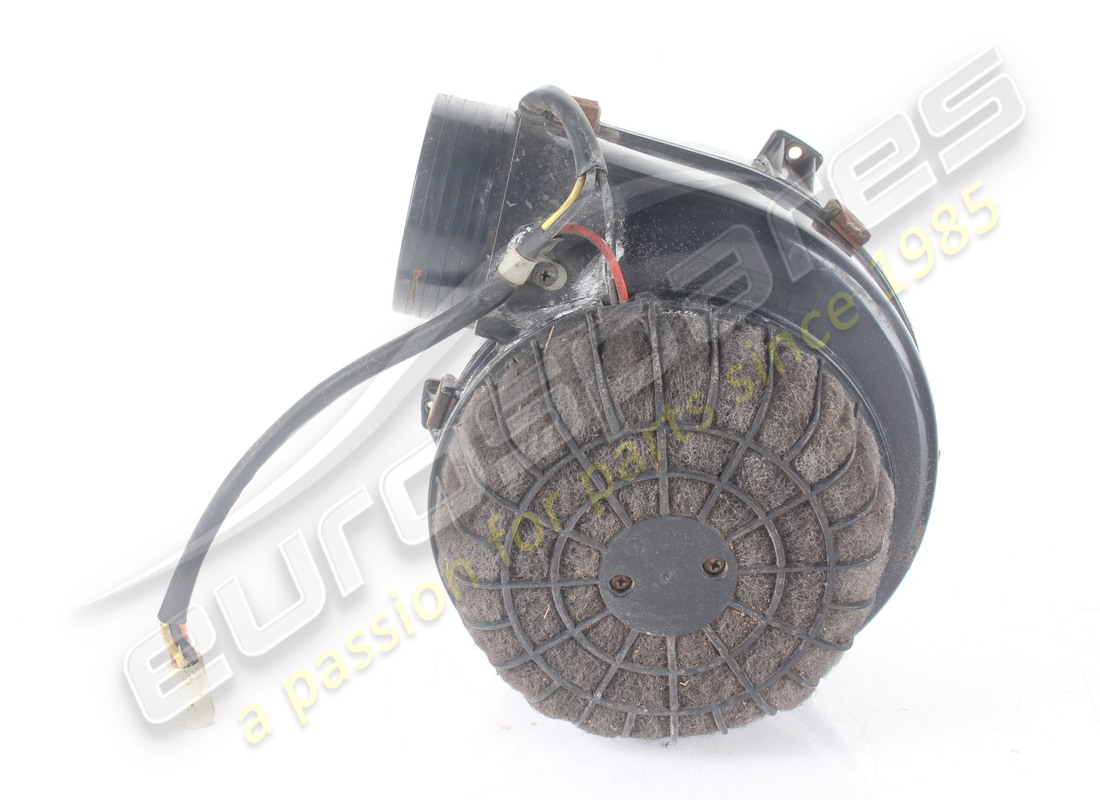 USED FERRARI LH ELECTRIC FAN FROM CH NO 76081. PART NUMBER 62438800 (4) used ferrari lh electric fan from ch no 76081. part number 62438800 (4)