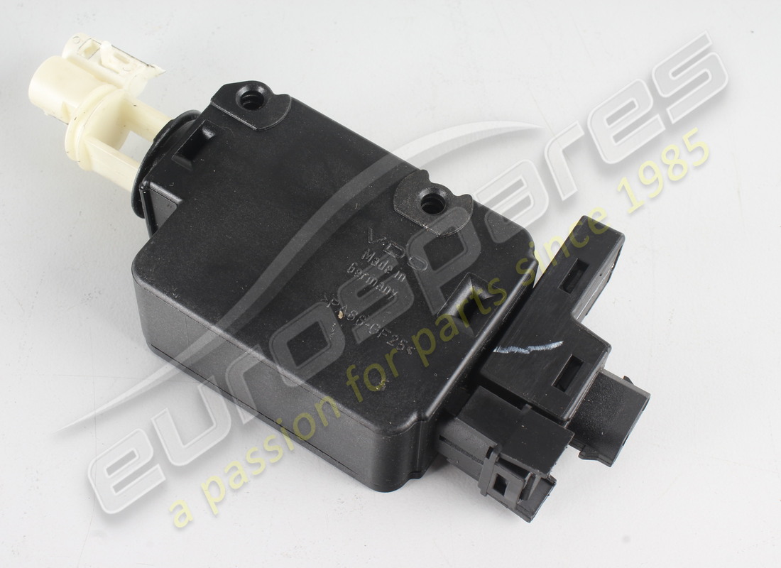 attuatore-bomboletta di riempimento carburante usato aston martin. numero parte 4g433710067 (2)