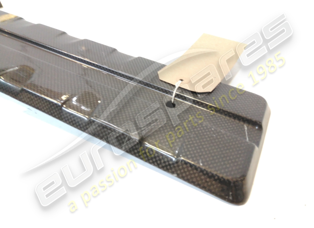 parte di copertura lamborghini usata. numero parte 07m103926p (3)