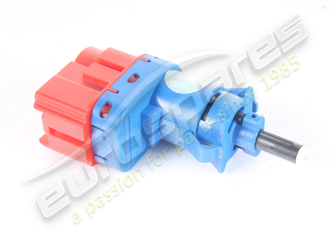 INTERRUTTORE A PULSANTE USATO FERRARI. NUMERO PARTE 318205 (1) interruttore a pulsante usato ferrari. numero parte 318205 (1)