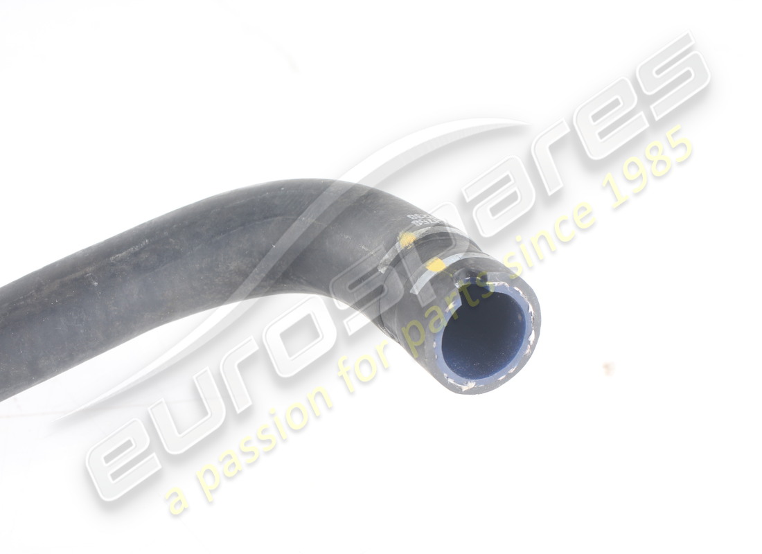 tubo dell'acqua ferrari usato. numero parte 330758 (2)