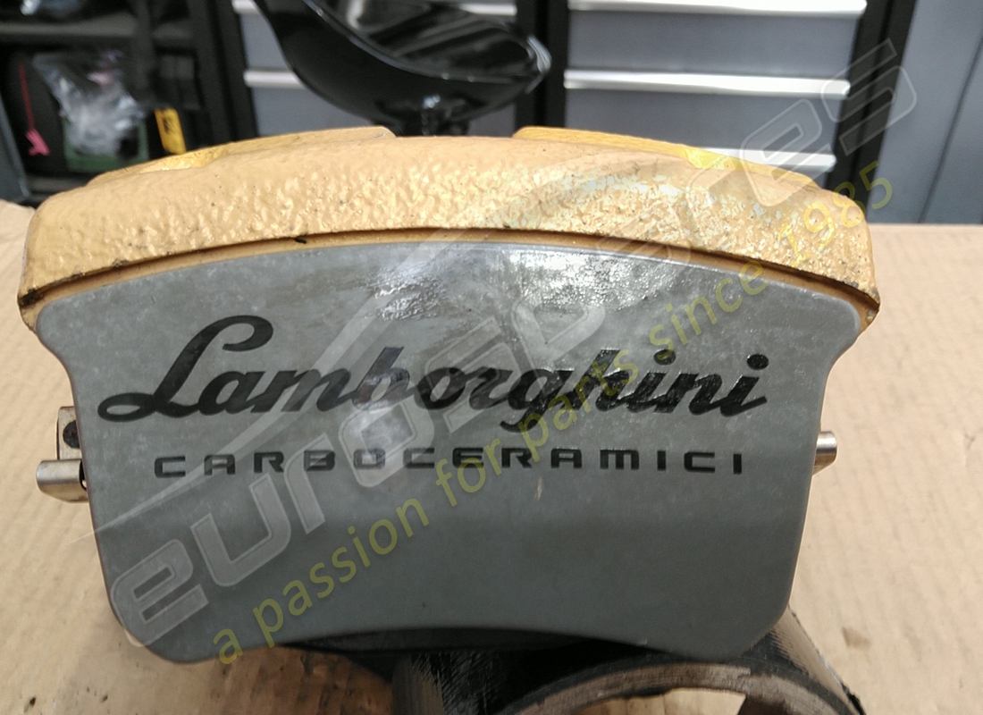 alloggio pistone lamborghini usato con. numero parte 4ml615404h (3)