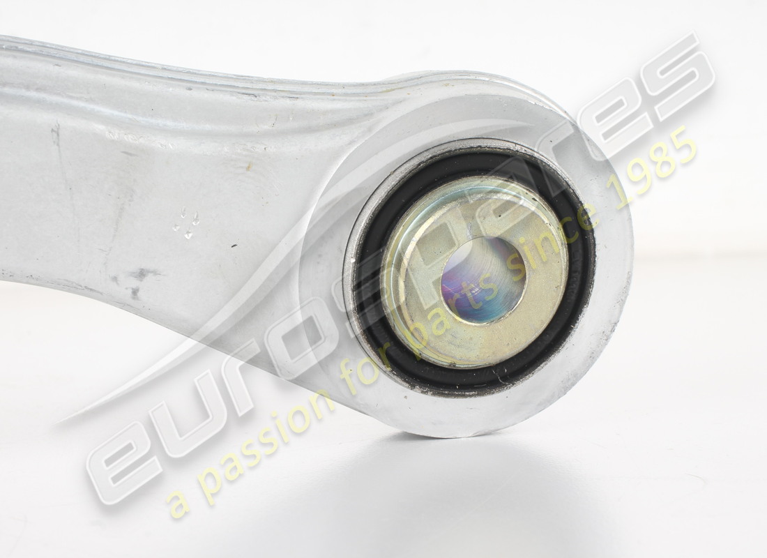 nuovo maserati braccio superiore posteriore (bilanciere). numero parte 670308370 (3)