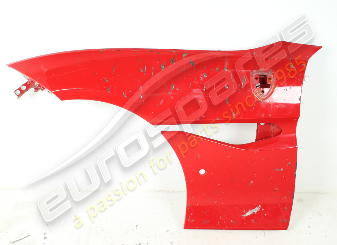 parafango anteriore sinistro ferrari danneggiato. numero parte 88750311 (3)