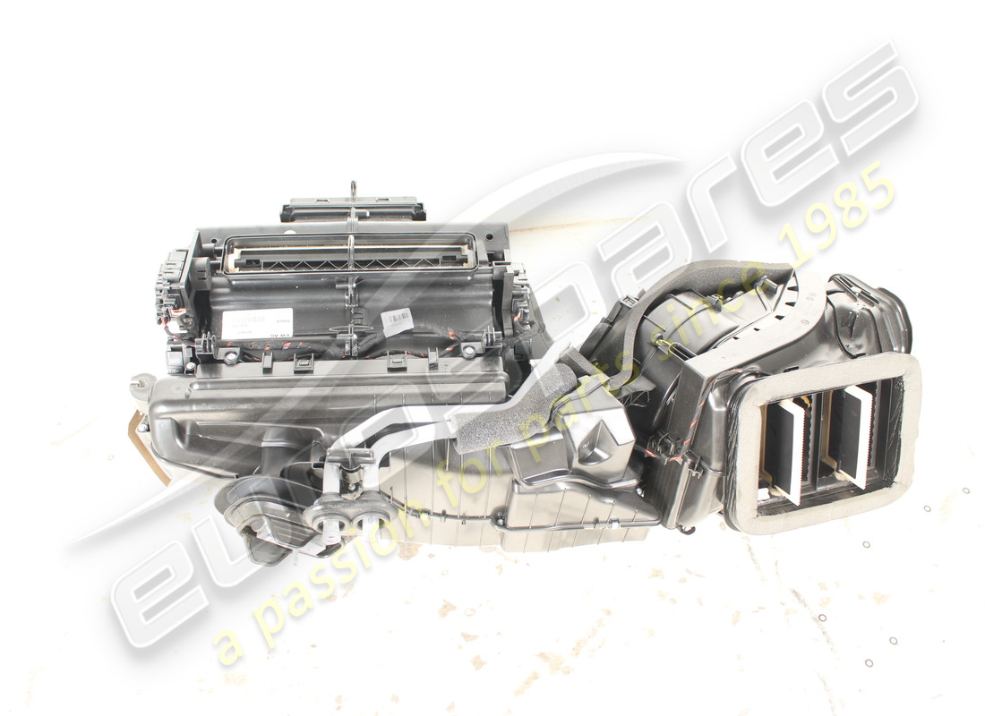 EUROSPARES ALLOGGIAMENTO EVAPORATORE COMPLETO CON VENTOLA USATO. NUMERO PARTE EAP1492307 (3) eurospares alloggiamento evaporatore completo con ventola usato. numero parte eap1492307 (3)