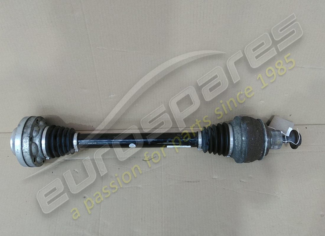 USATO Lamborghini MEZZO ALBERO. NUMERO PARTE 4M0501204Q (1)