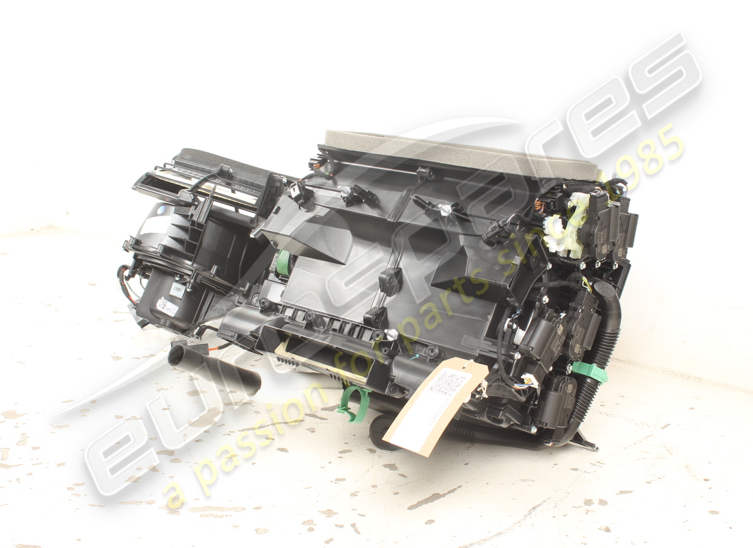 gruppo hvac rhd maserati usato. numero parte 670303419 (3)