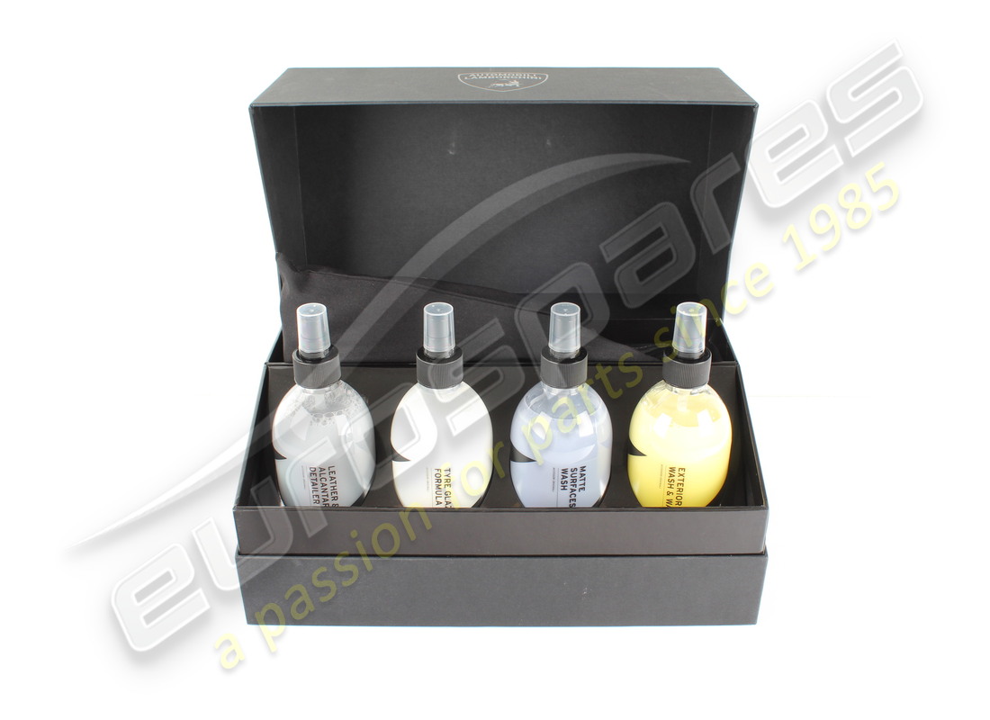 nuovo set di lamborghini agenti detergenti. numero parte 4ml096301 (2)