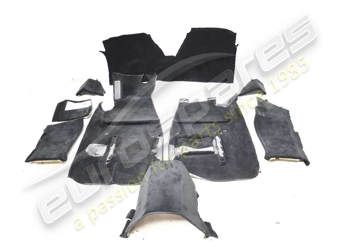 SET DI MOQUETTE MARANELLO Eurospares Ferrari 550 USATO (guida a sinistra). NUMERO PARTE EAP1374161 (1)