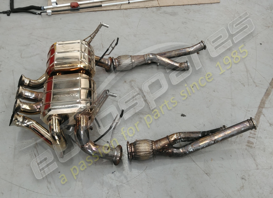 usati eurospares silenziatore di scarico capristo e tubi di sostituzione catalizzatore (acciaio inossidabile). numero parte eap1374164 (2)
