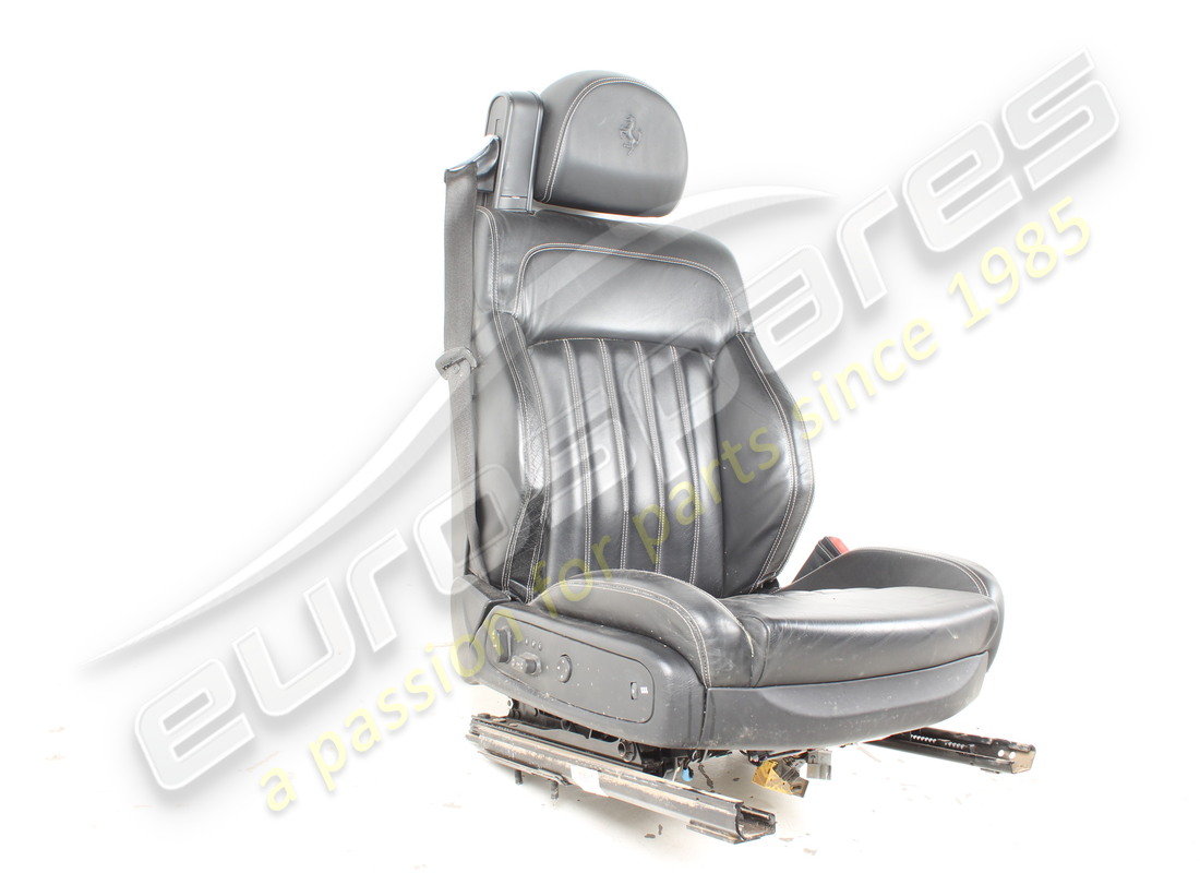 sedile destro ferrari rhd danneggiato. numero parte 67847204 (3)