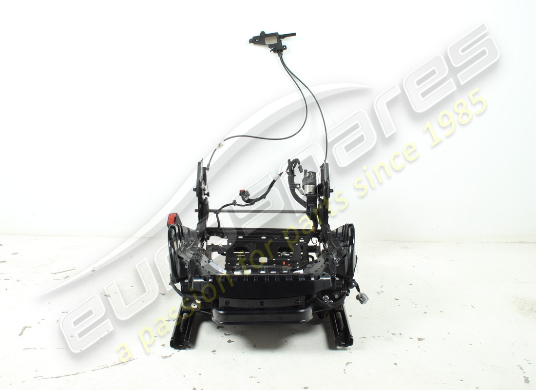 telaio sottosedile sx ferrari usato. numero parte 826846 (3)