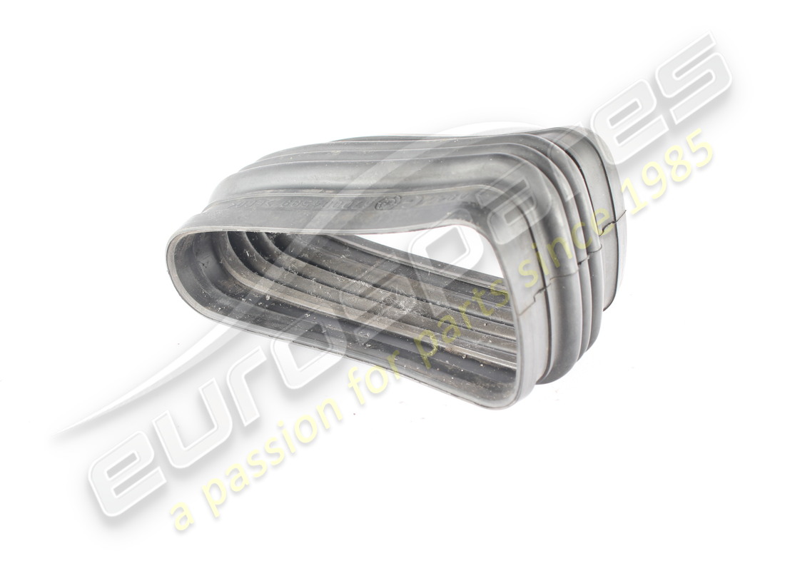 MANICOTTO ARIA SPORCO USATO Maserati . NUMERO PARTE 670004599 (1)