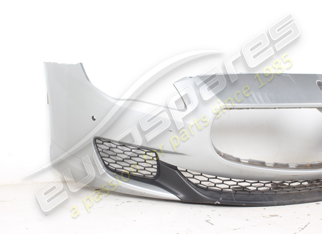 paraurti anteriore maserati usato. numero parte 673000020 (2)