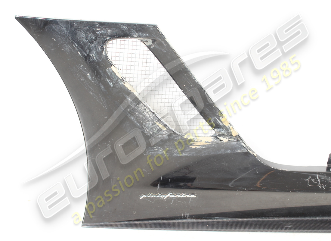 usato ferrari copertura traversa dx. numero parte 69257210 (2)
