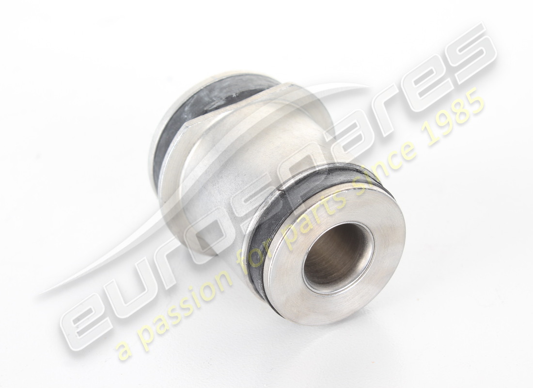 nuovo eurospares collegamento boccola silentbloc al supporto mozzo. numero parte 154538 (2)