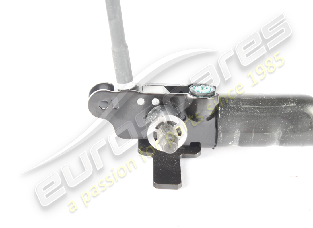 pretensioner lh usato maserati. numero parte 675002169 (2)