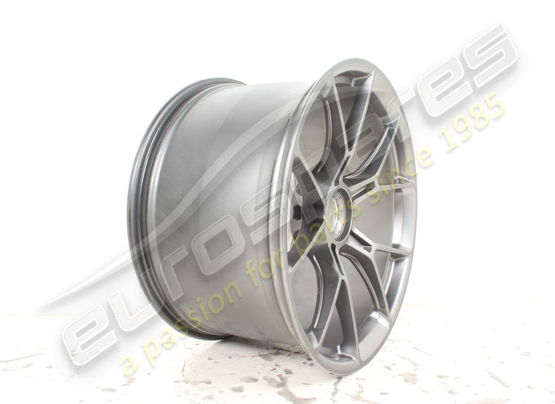 cerchio in lega porsche usato argento scuro. numero parte 9gt601025ros8 (2)