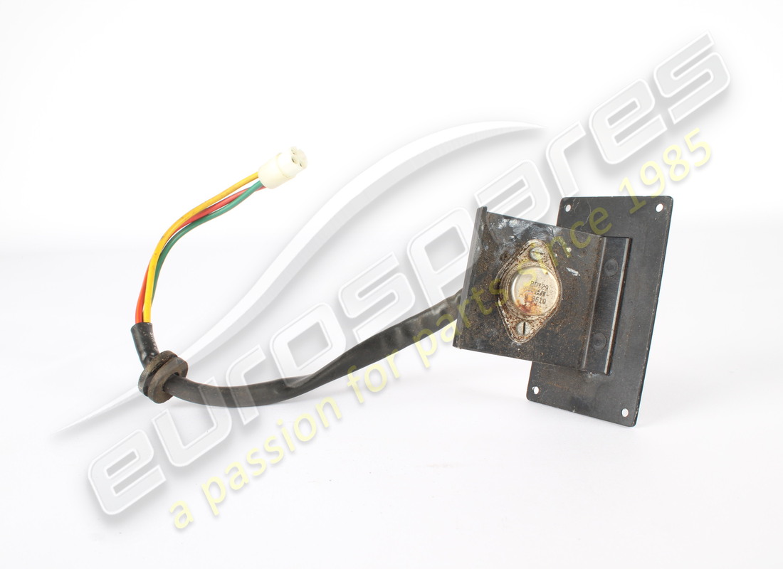 TRANSISTOR DI POTENZA USATO Ferrari . NUMERO PARTE 126856 (1)