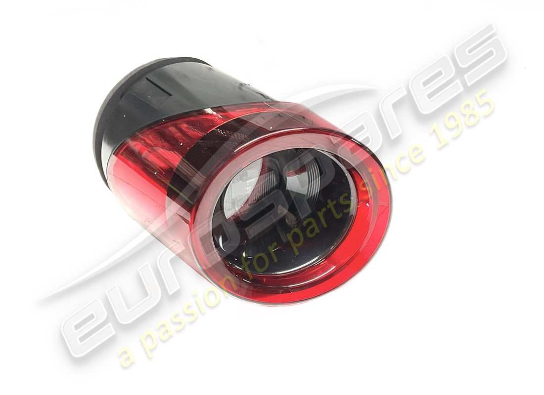 nuova ferrari luce posteriore sx esterna. numero parte 325108 (2)