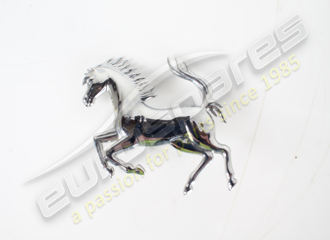 USATO Ferrari DISTINTIVO CAVALLINO RAMPANTE . NUMERO PARTE 883808 (1)