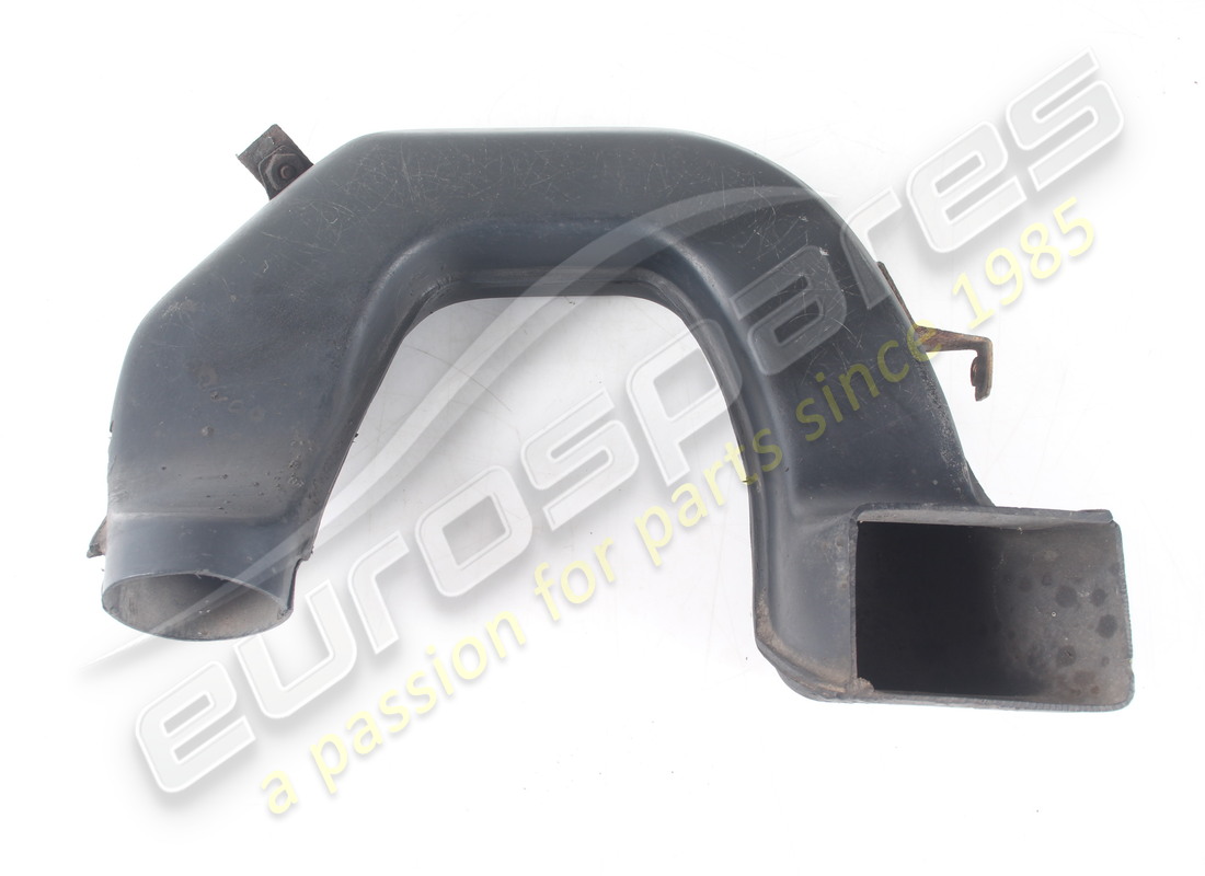 USED MASERATI RH BRAKE DUCT . PART NUMBER 386100154 (1)