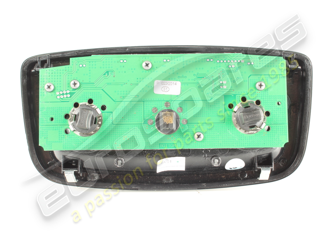 luce posteriore a cupola usata maserati. numero parte 670065671 (2)