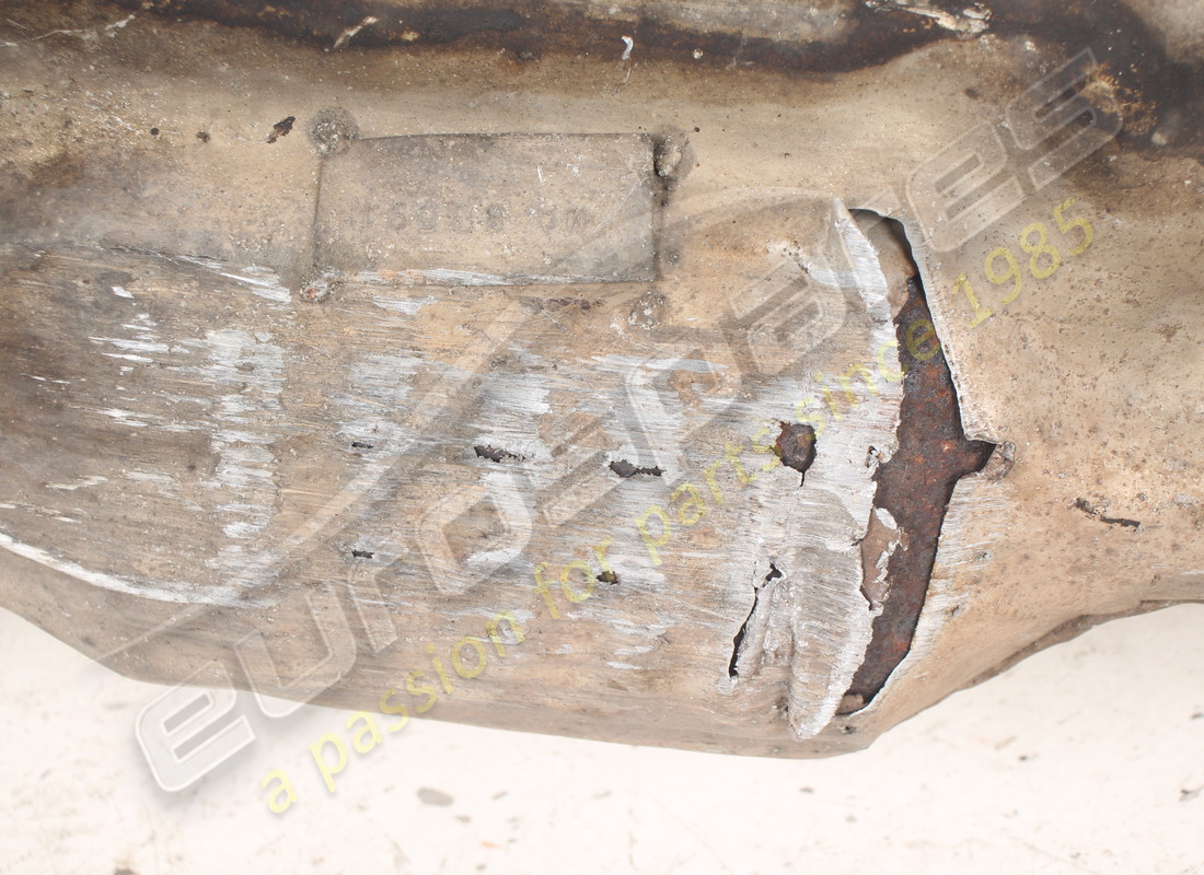 damaged eurospares front manifold & centtral catalyst converter. part number eap1726397 (7)