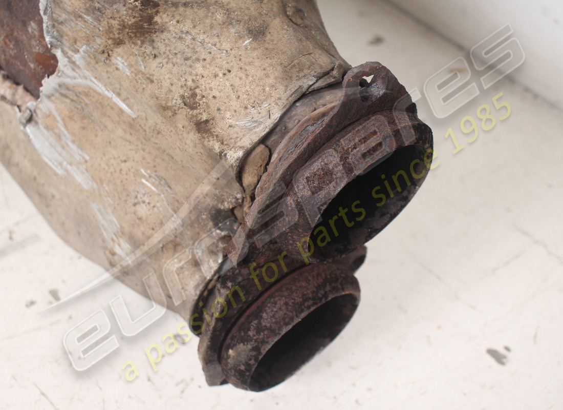 damaged eurospares front manifold & centtral catalyst converter. part number eap1726397 (6)